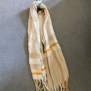 NWT Lauren Conrad Oversized Scarf
